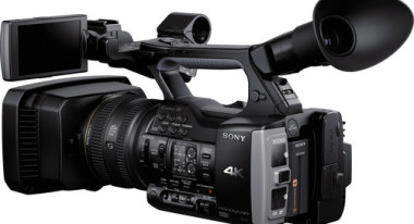 Sony FDR-AX1