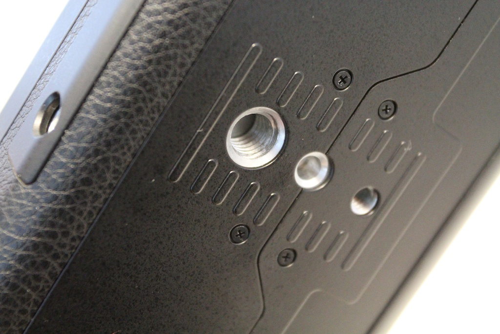 Smart of Panasonic to include both 1/4-20 and 3/8-in. attachment points at bottom of DMW-YAGH.