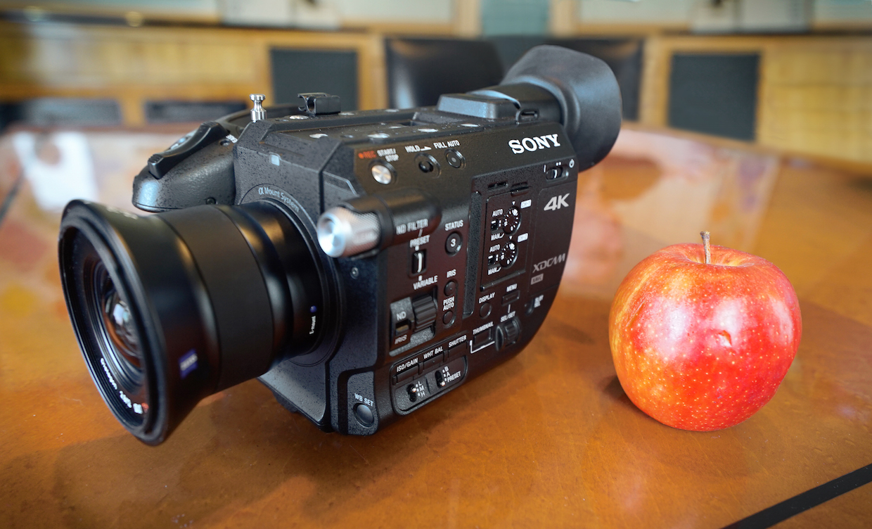 Sony 4K PXW-FS5 with Zeiss 12mm E-mount Touit lens and Royal Gala apple.