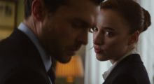 Alden Ehrenreich and Phoebe Dynevor in Fair Play